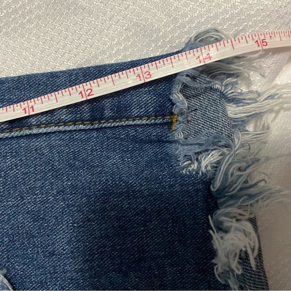 Plus size Boohoo Destroyed Distressed Denim Highrise shorts Size 20 - Picture 8 of 8